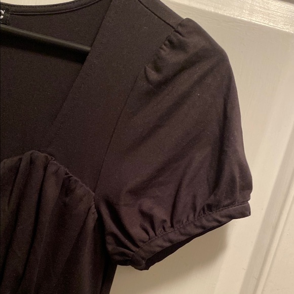 Black Short Sleeve Dress - Picture 5 of 6